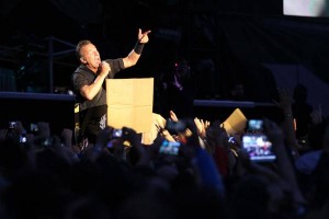 BRUCE SPRINGSTEEN IN CONCERT IN NAPLES