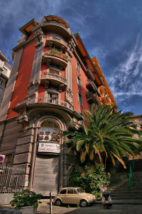 Il Teatro San Carluccio, in via San Pasquale a Chiaia