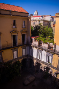 (1) Palazzo Filomarino