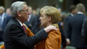 Jean-Claude Juncker e Angela Merkel