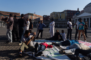 Preparativi del corteo in Piazza Plebiscito - © 2015 - Stefano Santos