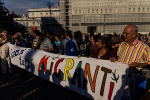 Preparativi del corteo in Piazza Plebiscito - © 2015 - Stefano Santos