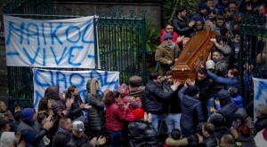 Ucciso a Forcella:prete a funerali, Maikol vittima innocente
