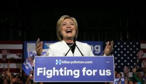 Articolo #57 - Hillary Clinton ufficialmente candidata alla Casa Bianca